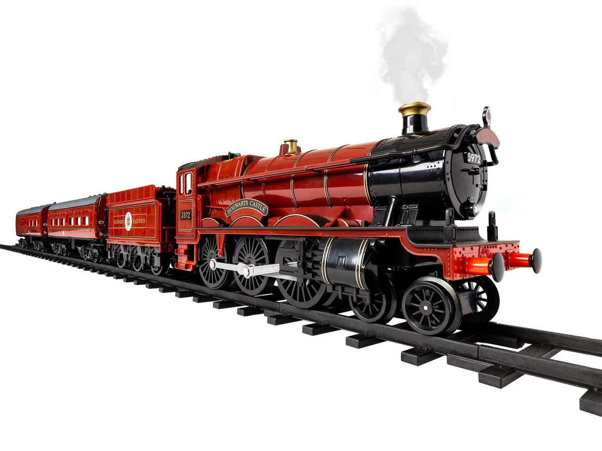 Lionel® Hogwart's Express Ready-To-Play Train Set with Bluetooth