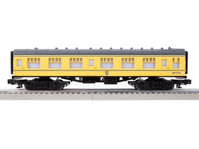 Lionel® Hufflepuff Coach