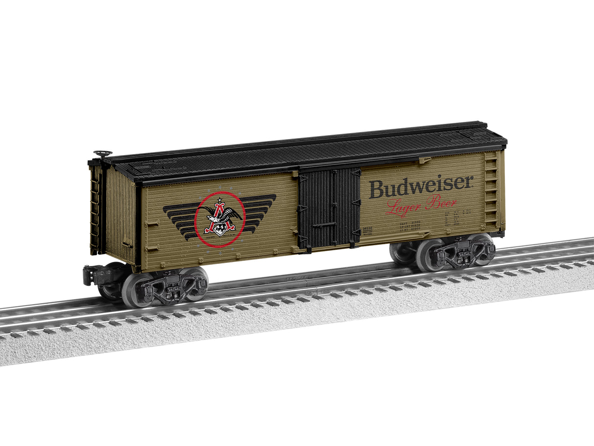 Lionel® Anheuser Busch - Budweiser Military Heritage Reefer