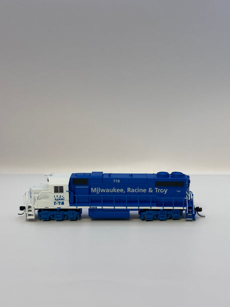 Model Trains: Explore Scales, Sets, and Accessories Trains.com Store Model Trains: Explore Scales, Sets, and Accessories Trains.com Store